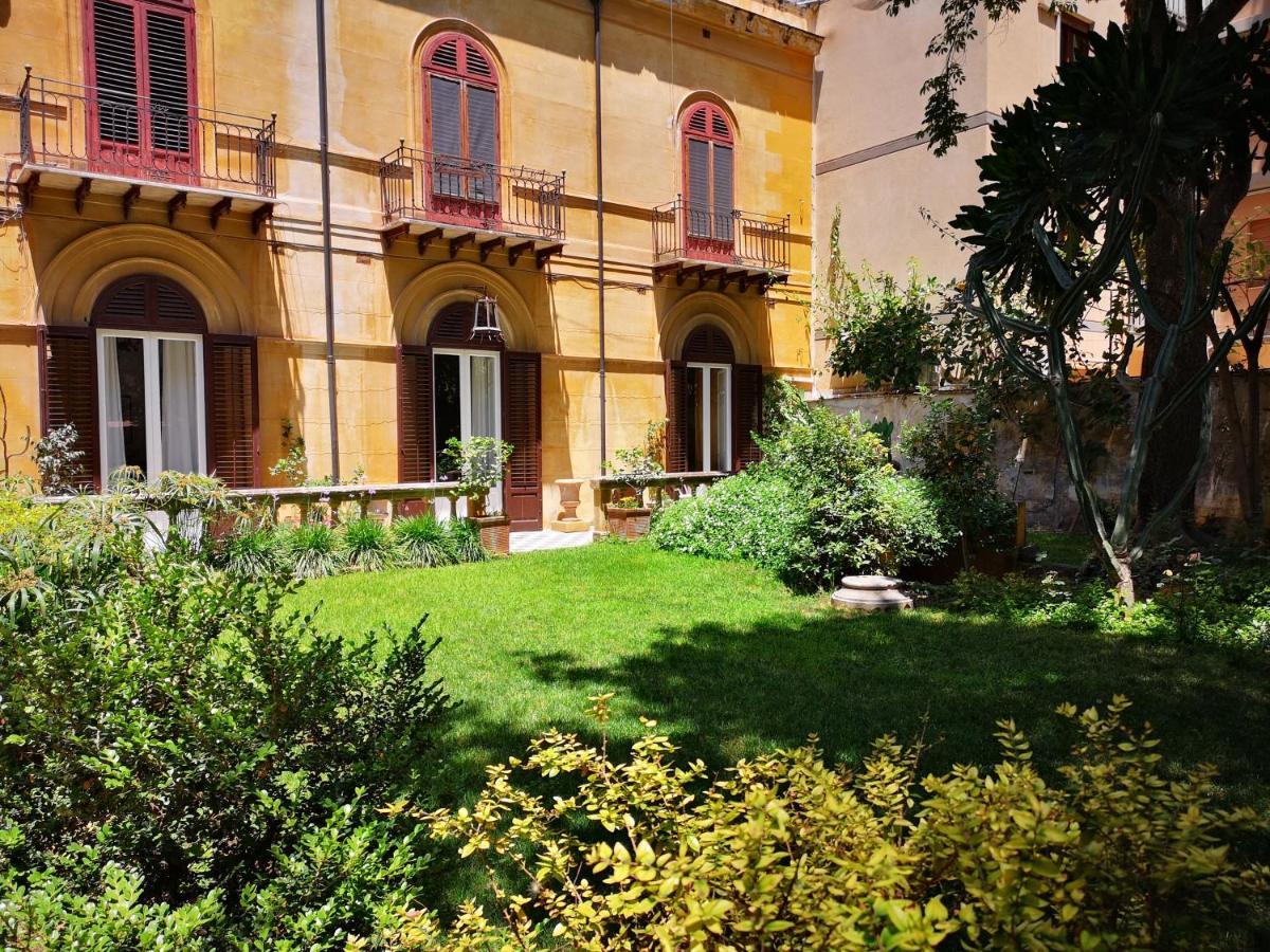 Garden Suite In Private Villa On Via Liberta 巴勒莫 外观 照片